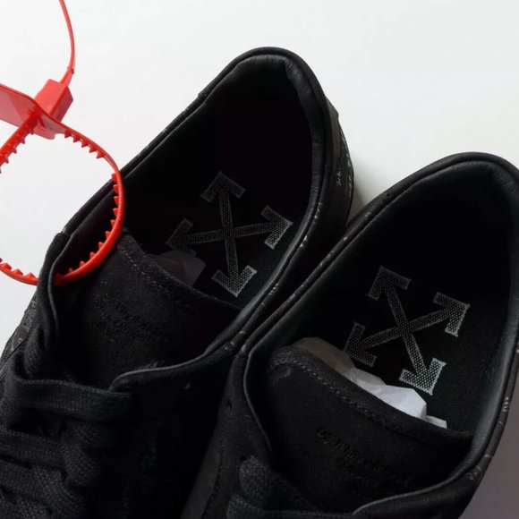 Off-White Logo Sneakers - Black Suede 2.0 main image 6